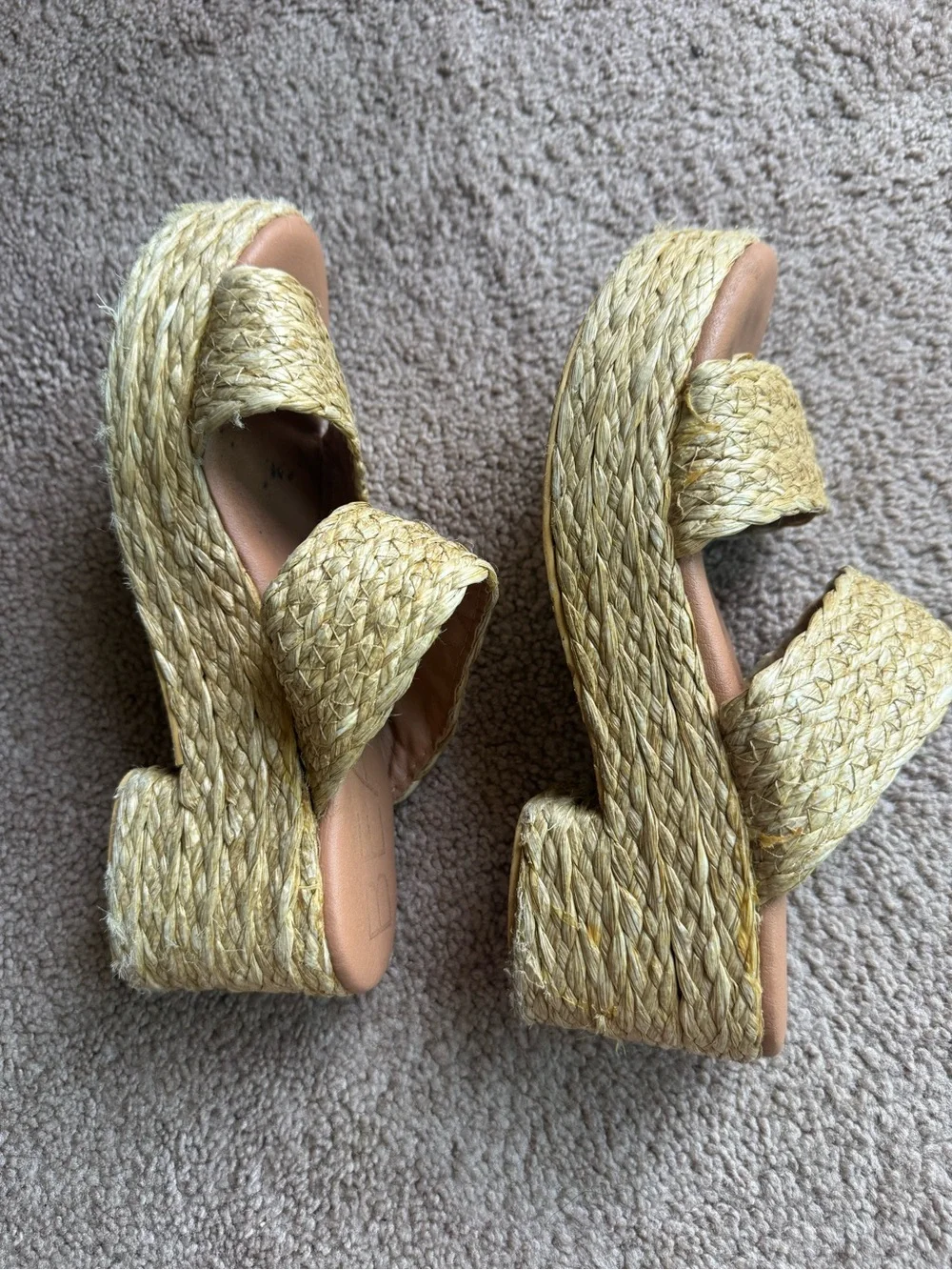 Beach by Matisse Raffia Platform Sandals Sz 8